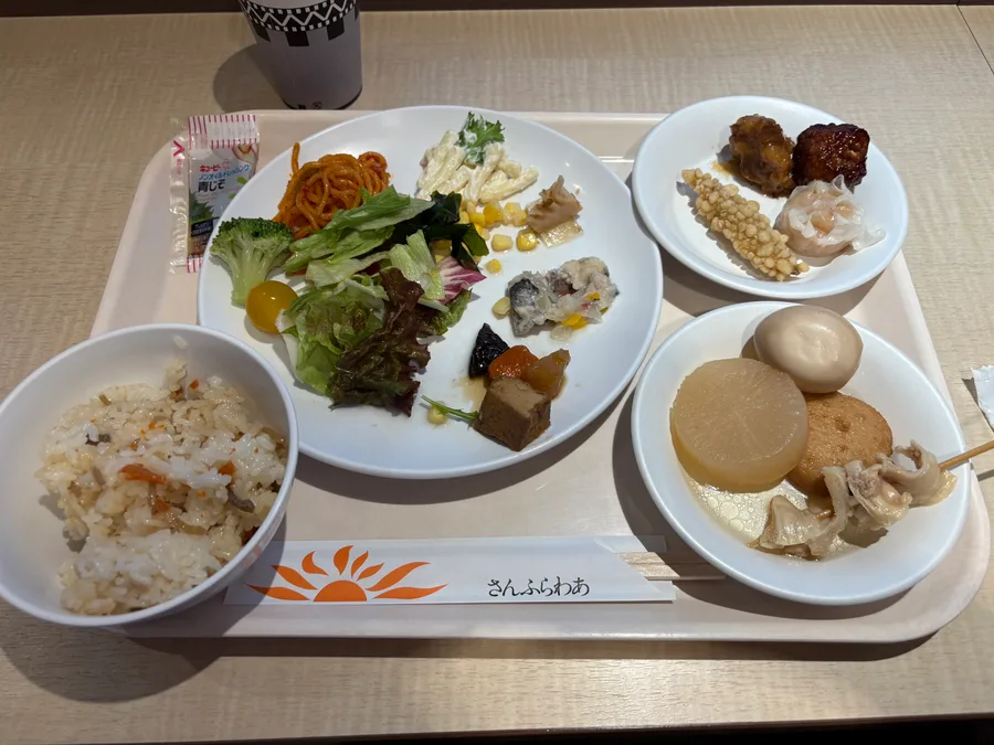 夕食バイキング